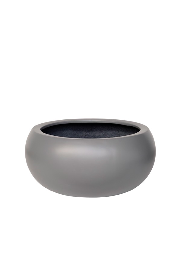 Studio shot, grey bowl